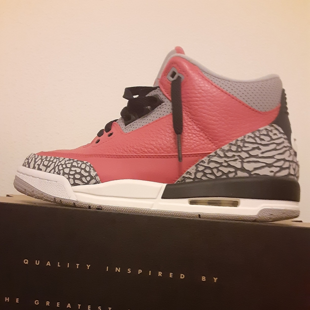 SHOES - Picture 4 of 4